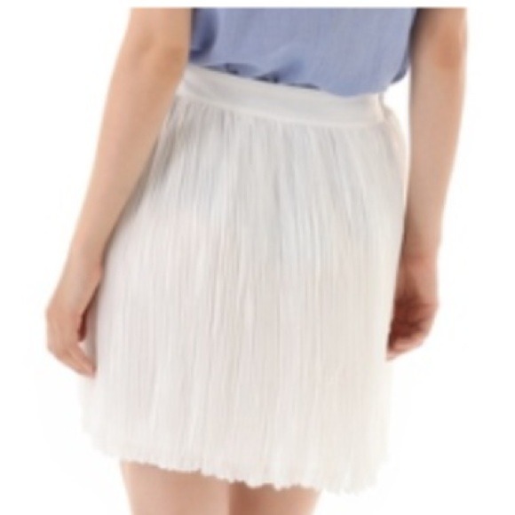 Lynnie Skirt - Picture 2 of 8