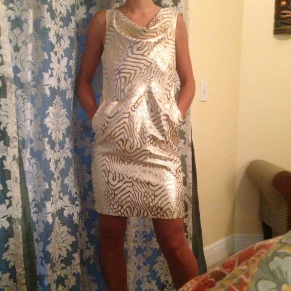 Gold Gap dress!