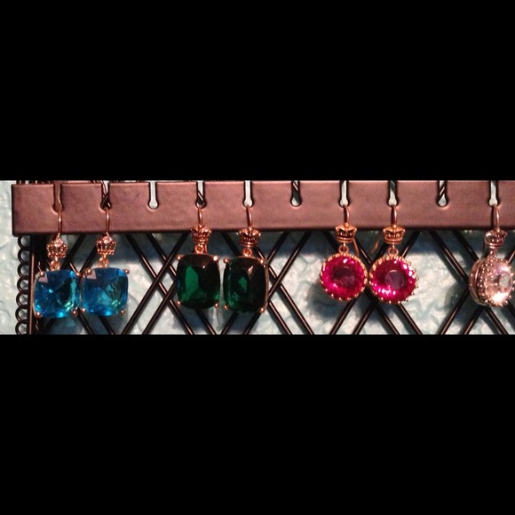 💕JUICY COUTURE EARRINGS!!💕