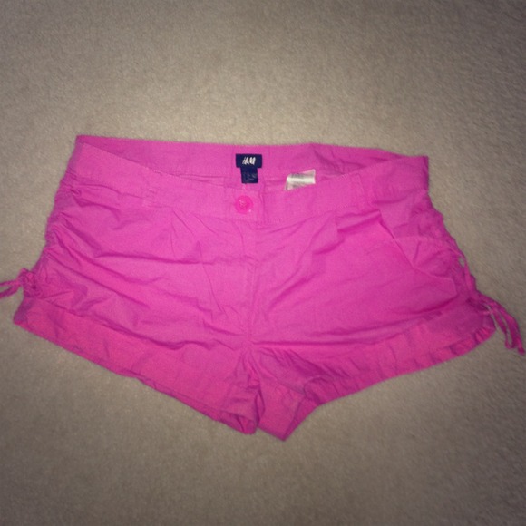 H&M Hot pink shorts