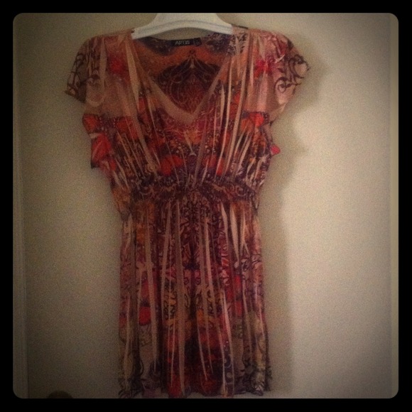 ❌DONATED❌Cute top!!!