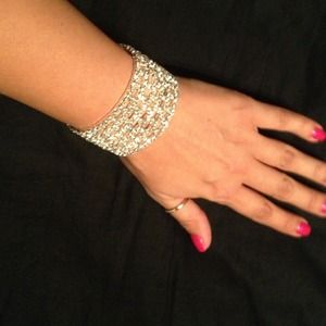Gorgeous diamond tight fitting bracelet.