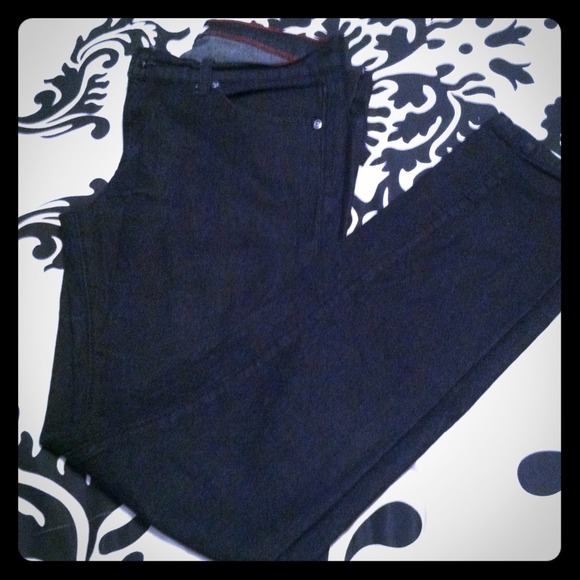 Forever 21 dark denim skinny jeans
