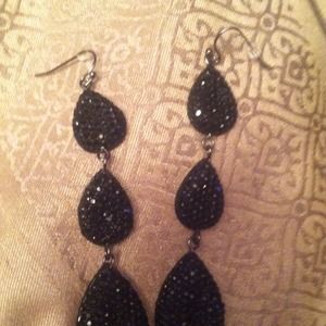 Black chandler ear rings!