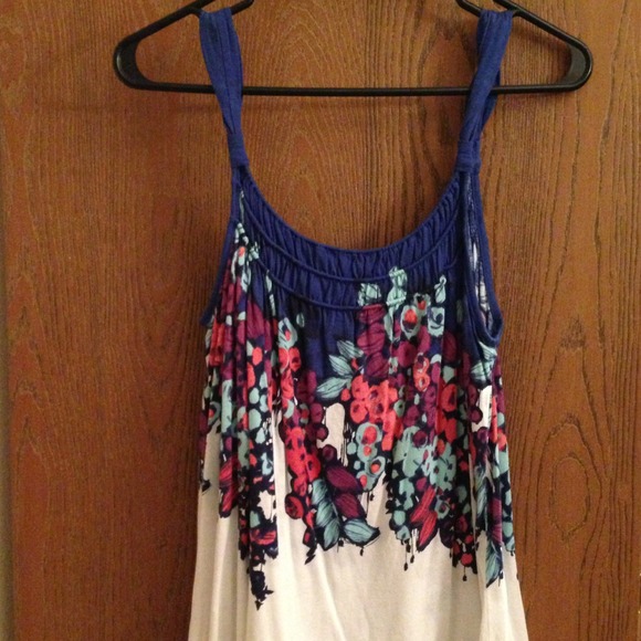 American Eagle Tank floral tank