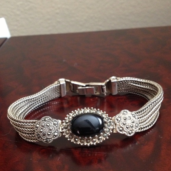 Sterling Silver Marcasite with Onyx stone bracelet