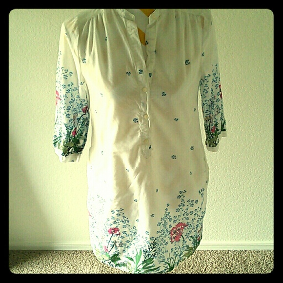 Old Navy Dresses & Skirts - Adorable linen dress bundle