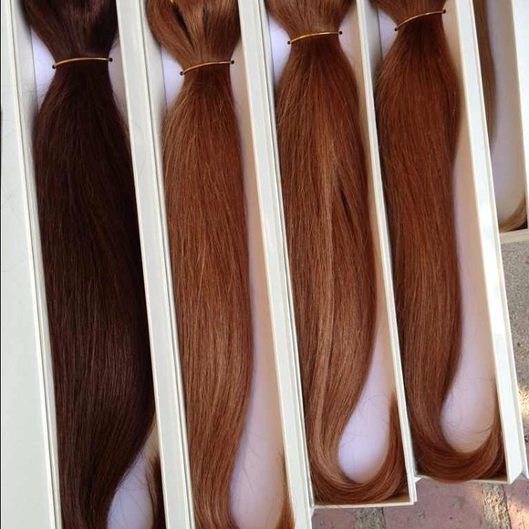 Other - 💯Human remy hair extensions with 1 year warranty