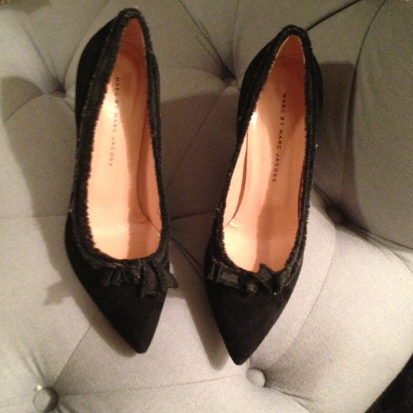 Suede Marc by Marc Jacobs Pumps with Bows