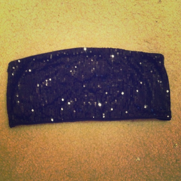Black sequin bandeau