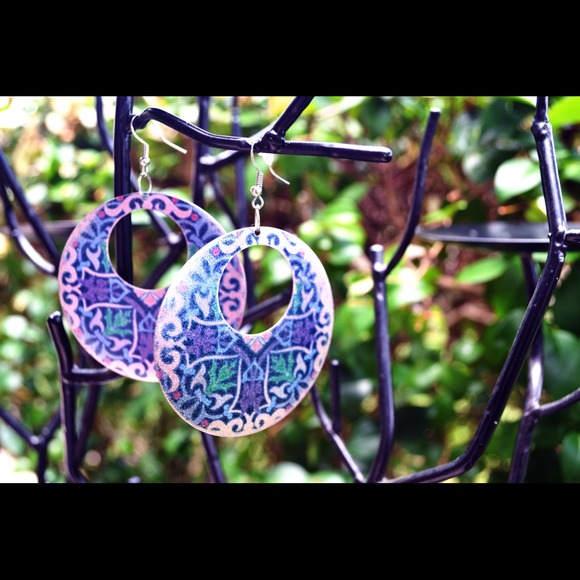 Hoop Earrings *REDUCED!*