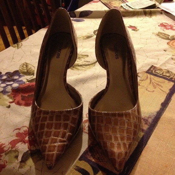 Super cute high heels