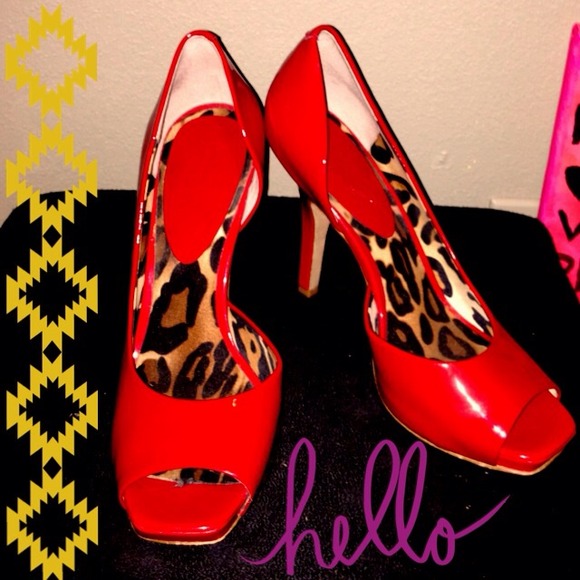 Jessica Simpson red heels! ❤❤