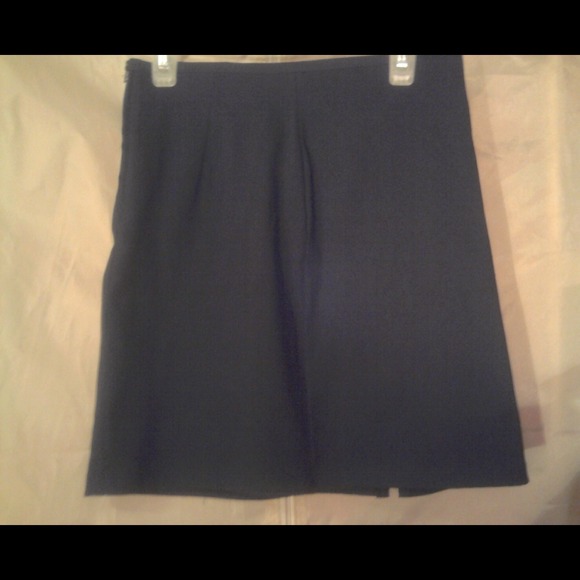 Black Mid-Length High Waisted Skirt.🎀 - Picture 4 of 4