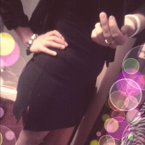 Black Mid-Length High Waisted Skirt.🎀