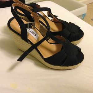 Steve Madden Black t-strap wedges brand new