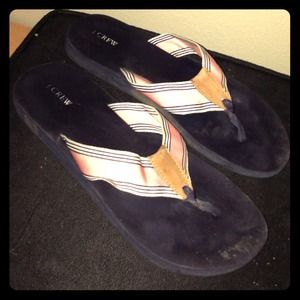 🎉 SOLD! Super Comfy J. Crew Flip Flops!