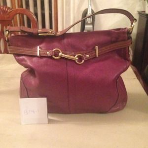 REDUCED!! 💯% AUTHENTIC COACH BAG.