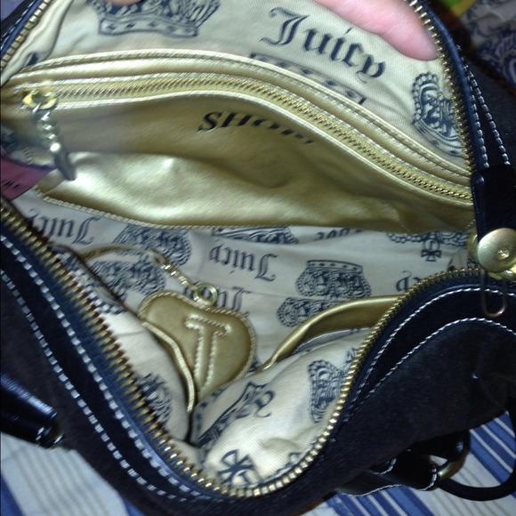 Pre-loved Authentic Velour Juicy Couture Bag - Picture 3 of 4