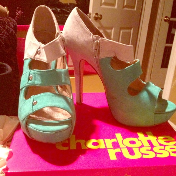 Teal suede open toe heels - Picture 1 of 3