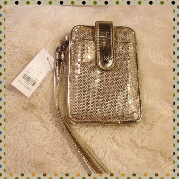 ⭐DONATED! Gold W/Sequins iPhone Case⭐ - Picture 3 of 4