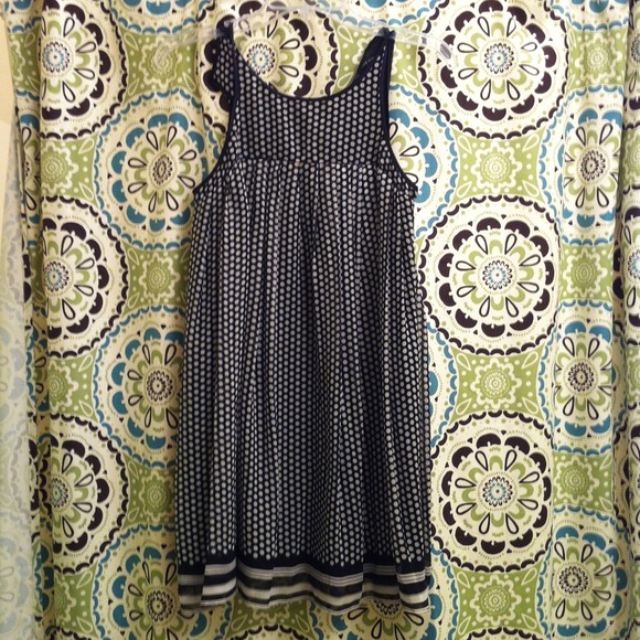 The Limited black & white dress. Needs to go ASAP!
