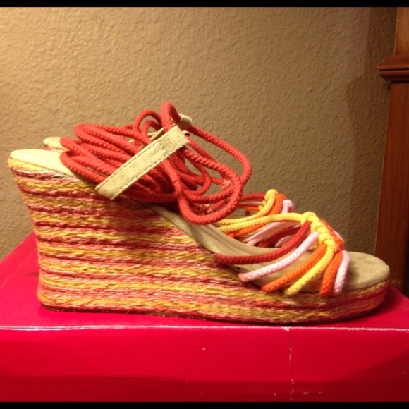 ❌Sold in Bundle❌Colorful Summer Wedges NWOT