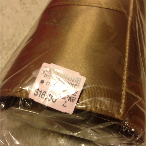 Three new clutches!! 👛👝ask about being a gift.! - Picture 4 of 4