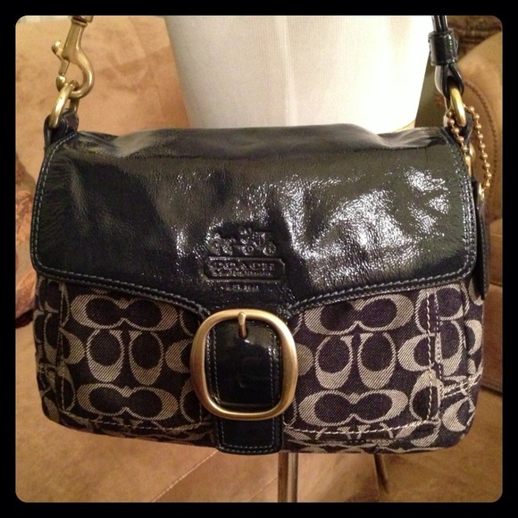 πHOST PICKπCoach Signature Denim Shoulder Bag - Picture 2 of 4