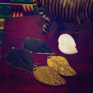 *Bundled* Leaf earring bundle