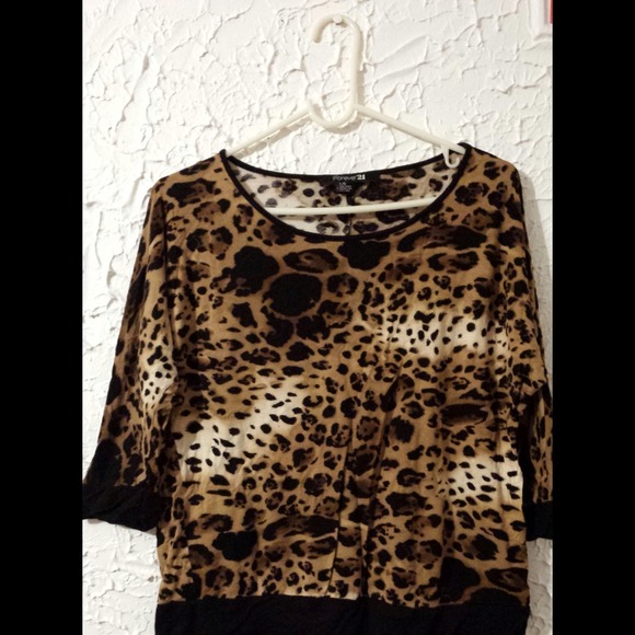 Cheetah top