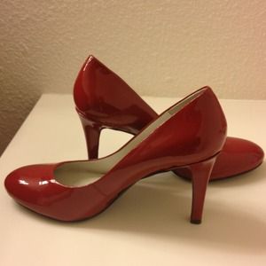 Nine West heels! NWOT!! Never Worn!