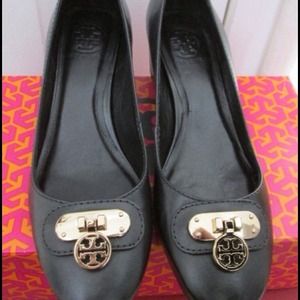 Both shoes every size make offers