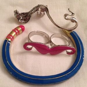 Reserved bundle for @judiheri