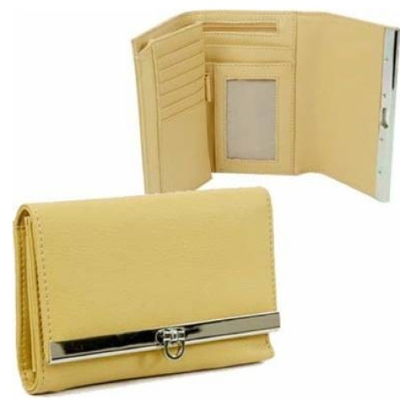 πππWalletπππ - Picture 1 of 2