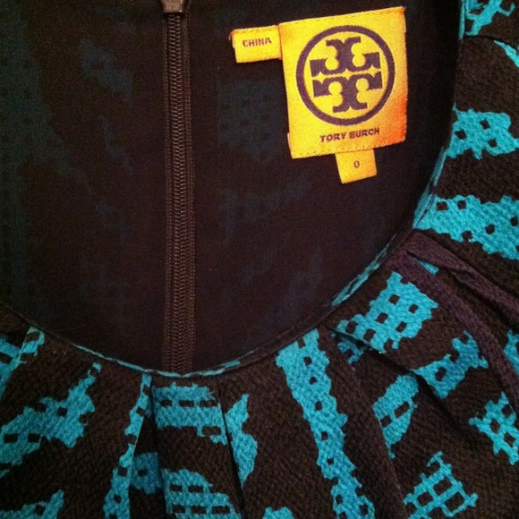 BUNDLED 🍃Tory Burch 100% Silk Print Dress - Picture 2 of 4