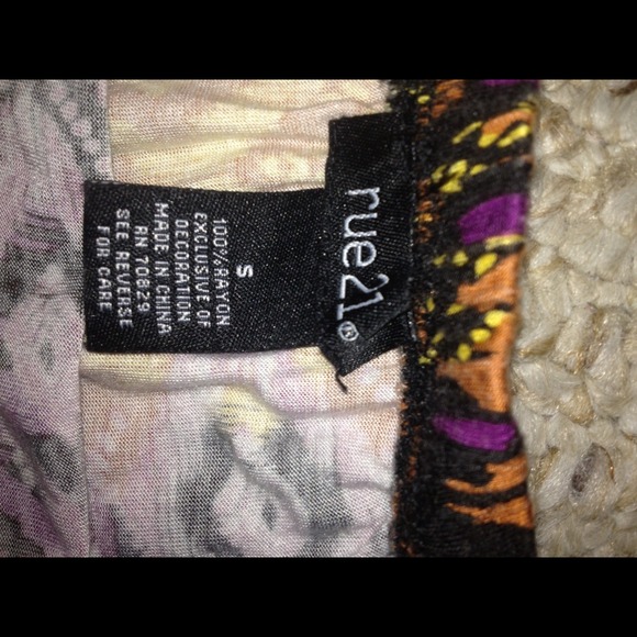 Tribal maxi dress with belt - Picture 3 of 3