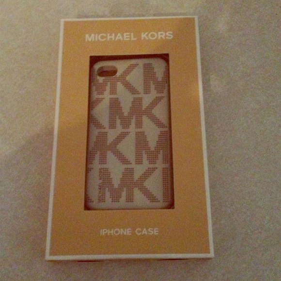 Michael Kors Accessories - 💥ON HOLD💥 Authentic MK iPhone