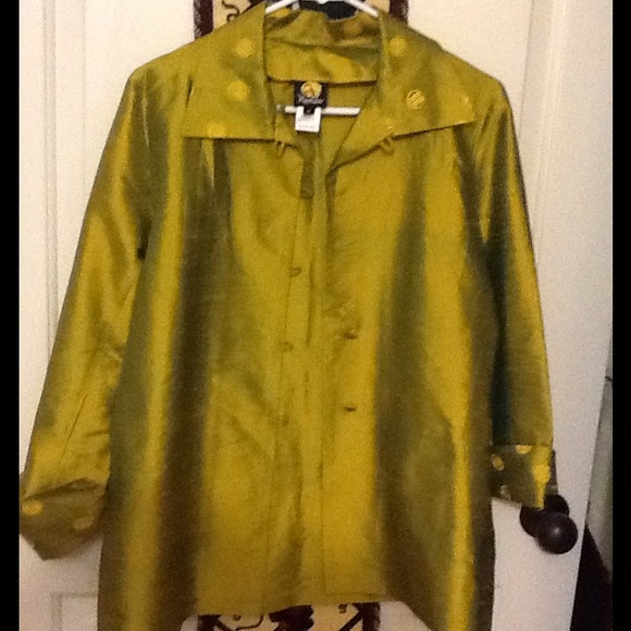 100% silk Namba oriental style blouse size small