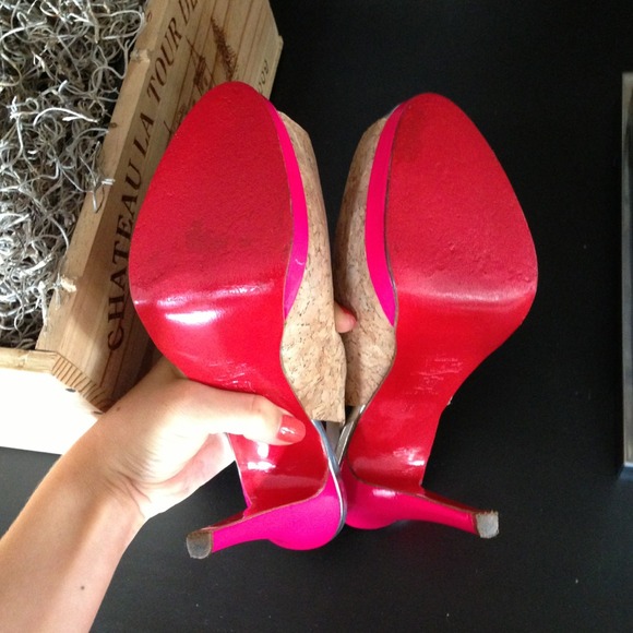 Sold. - Picture 4 of 4