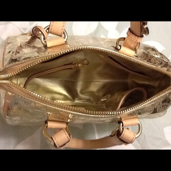 Satchels