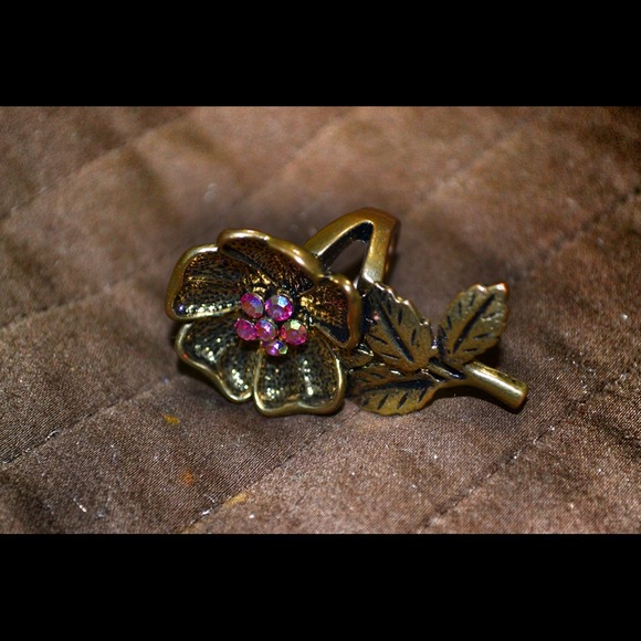 Gold Flower Ring REDUCED!!!