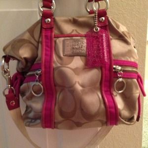 Coach Authentic trying to sell reduce price!!!!!!!