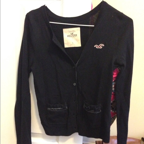 💢SOLD💢Hollister cardigan
