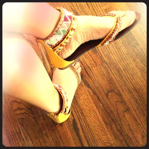 Madden girl beaded yellow sandal worn twice only!