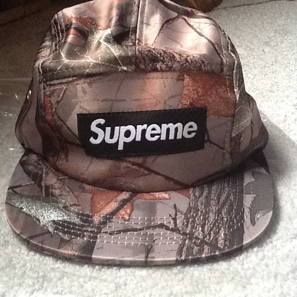 Supreme Camo 5 Panel Camp Cap Flatrim