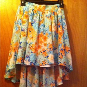 Floral, high-low skirt
