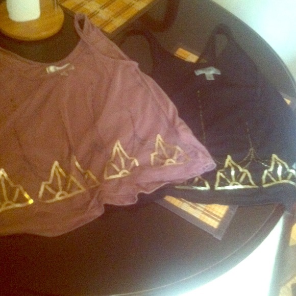 ****BUNDLES**** 2 sequence design tank tops