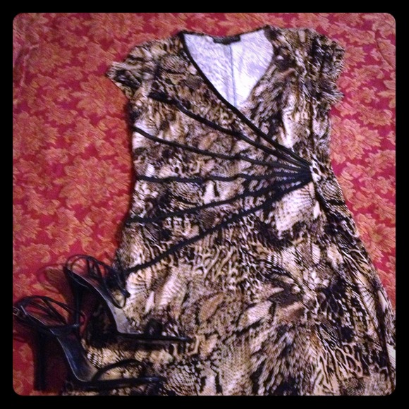 Slimming Faux Wrap Animal Print Dress