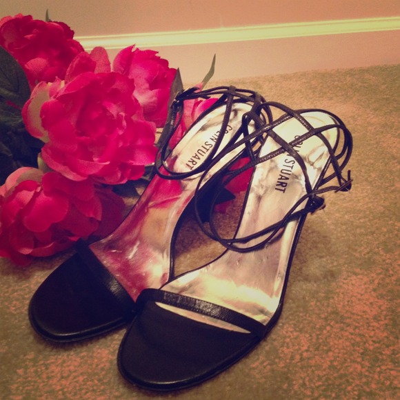 **Subtle & Sexy** Victoria's Secret Stilletos NWOT